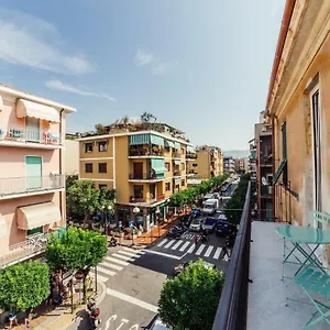 Apartment Home Diano Marina